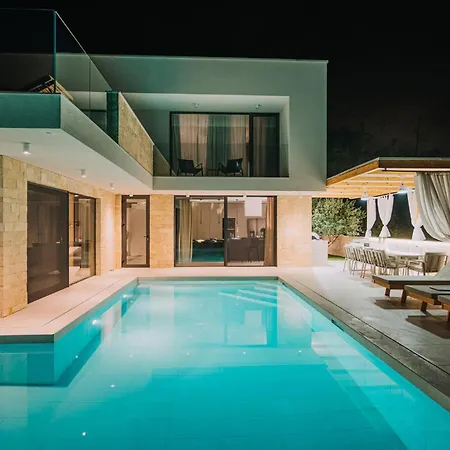 Stunning In Privlaka With Sauna *