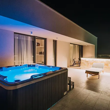 Stunning In With Sauna Privlaka (Zadar)